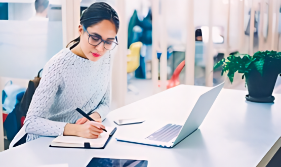 QuillCraft - Smart Writing Assistant